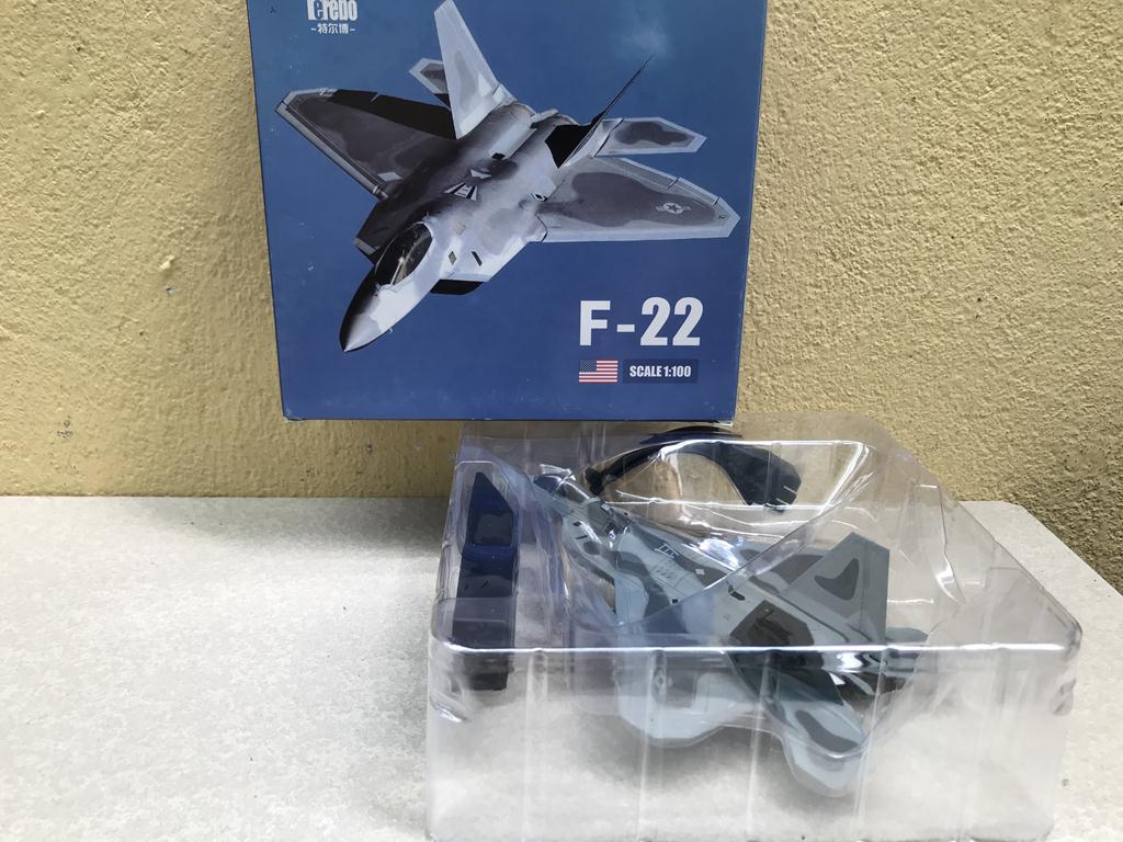 [HCM]Mô hình Máy bay Lockheed Martin F22 Raptor  1:100