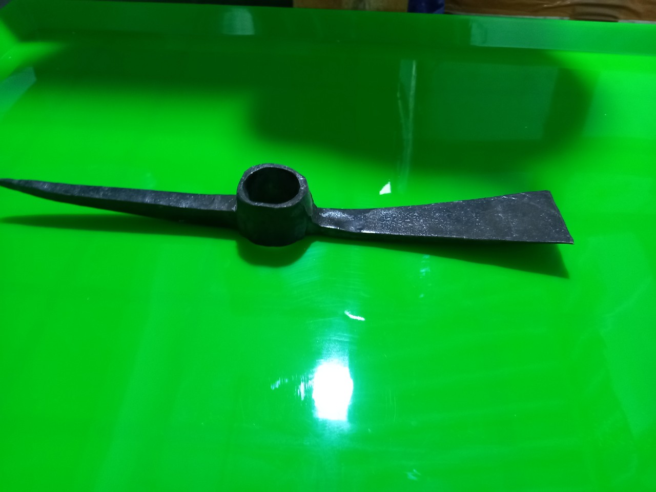 Cuốc chim 2 đầu cuốc đất bổ củi nhíp xe