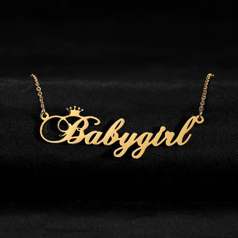 %E3%80%90Hot%20selling%20items%20%E3%80%91NecklaceOld%20English%20Babygirl%20Necklace%20Crow%20nLetter%20Steel%20Birthday%20Gift%20Girlfriend%20Jewelry%20-%20Image%202