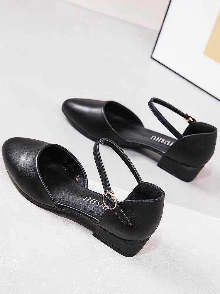 Giày Sandal Nữ 2p Mũi Vuông Dễ Đi E12