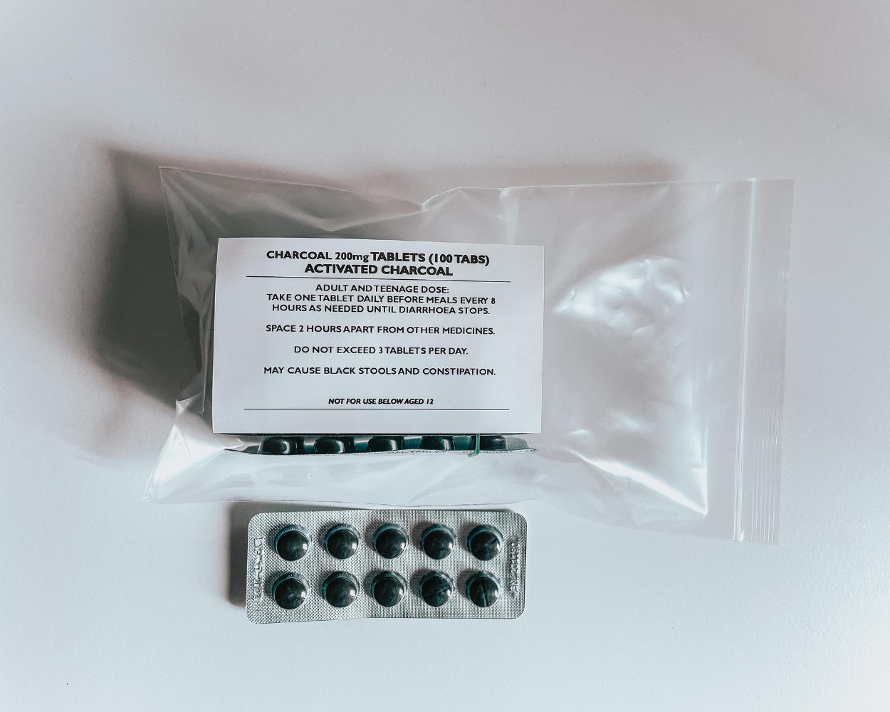 Charcoal 200mg Tablets (100 Tablets) Activated Charcoal Ready Stock