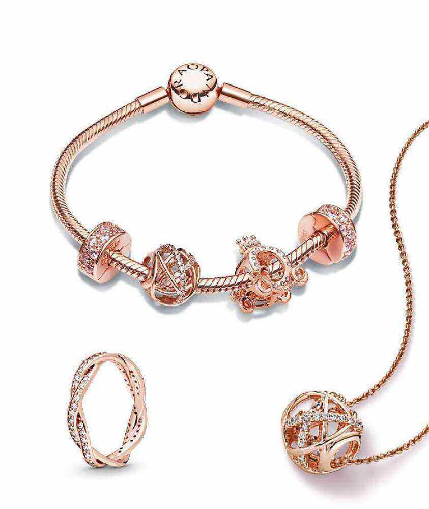 Rose gold pandora on sale bracelet and charms