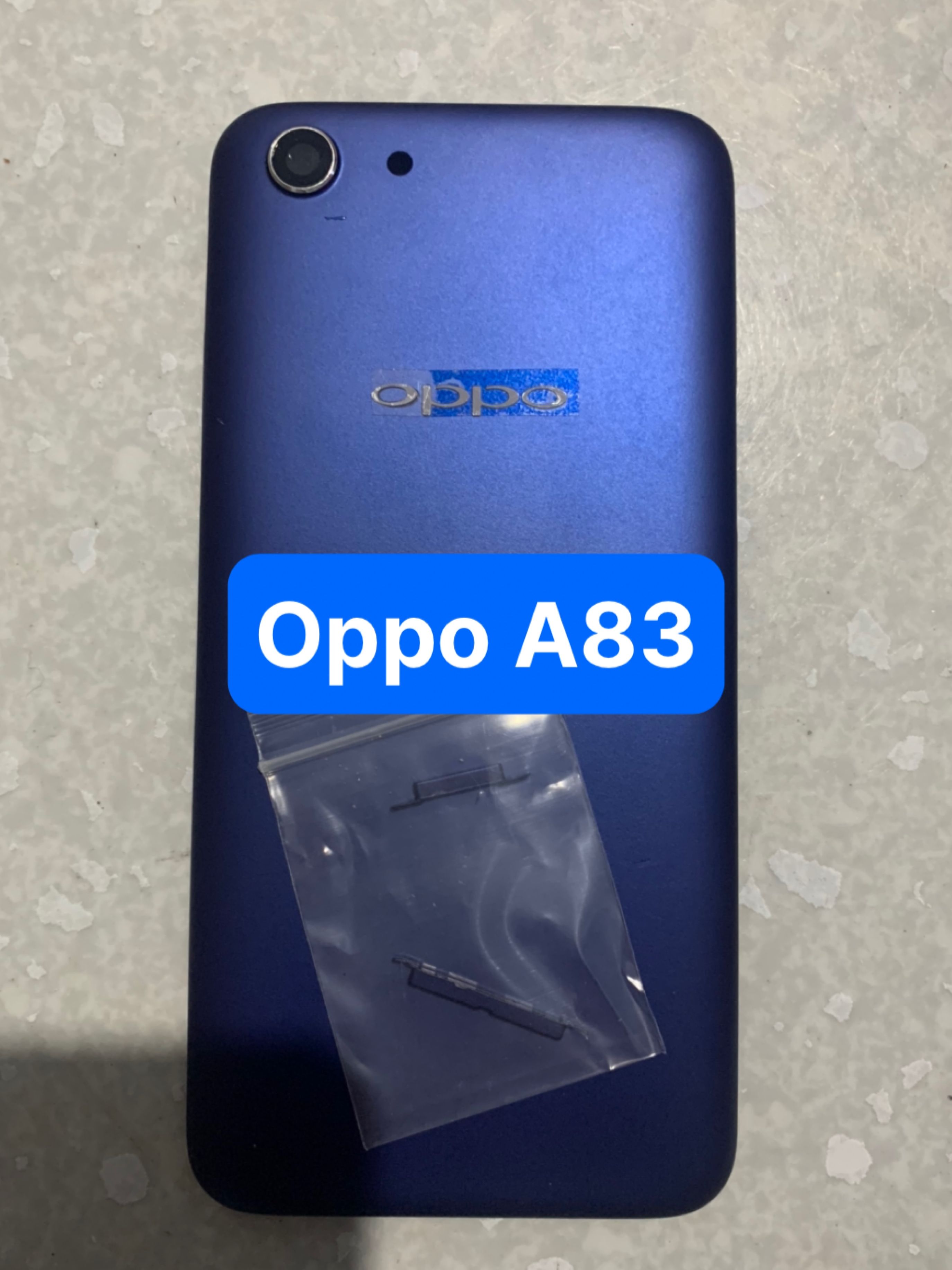 lưng vỏ oppo A83 (zin)