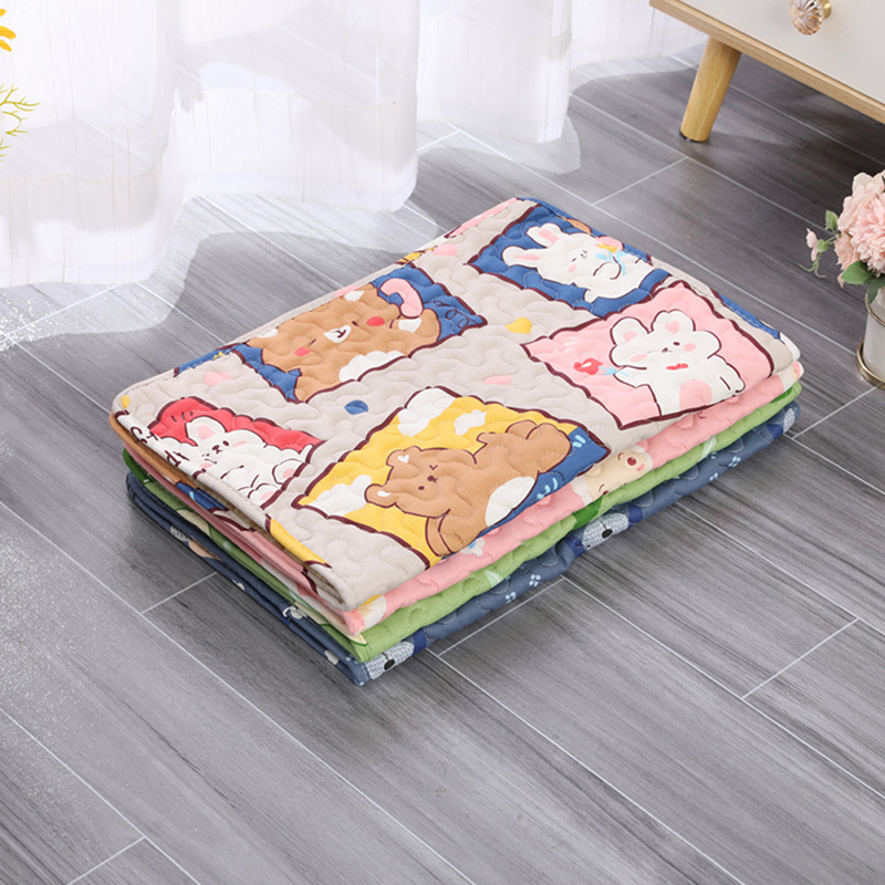 Washable%20Pet%20Pee%20Pad%20Pet%20Diaper%20Mat%20Reusable%20Mats%20for%20Dogs%20Dog%20Bed%20Urine%20Washable%20Dog%20Training%20Pad%20Four%20Seasons%20Pet%20Mat%20Urine%20-%20Image%204