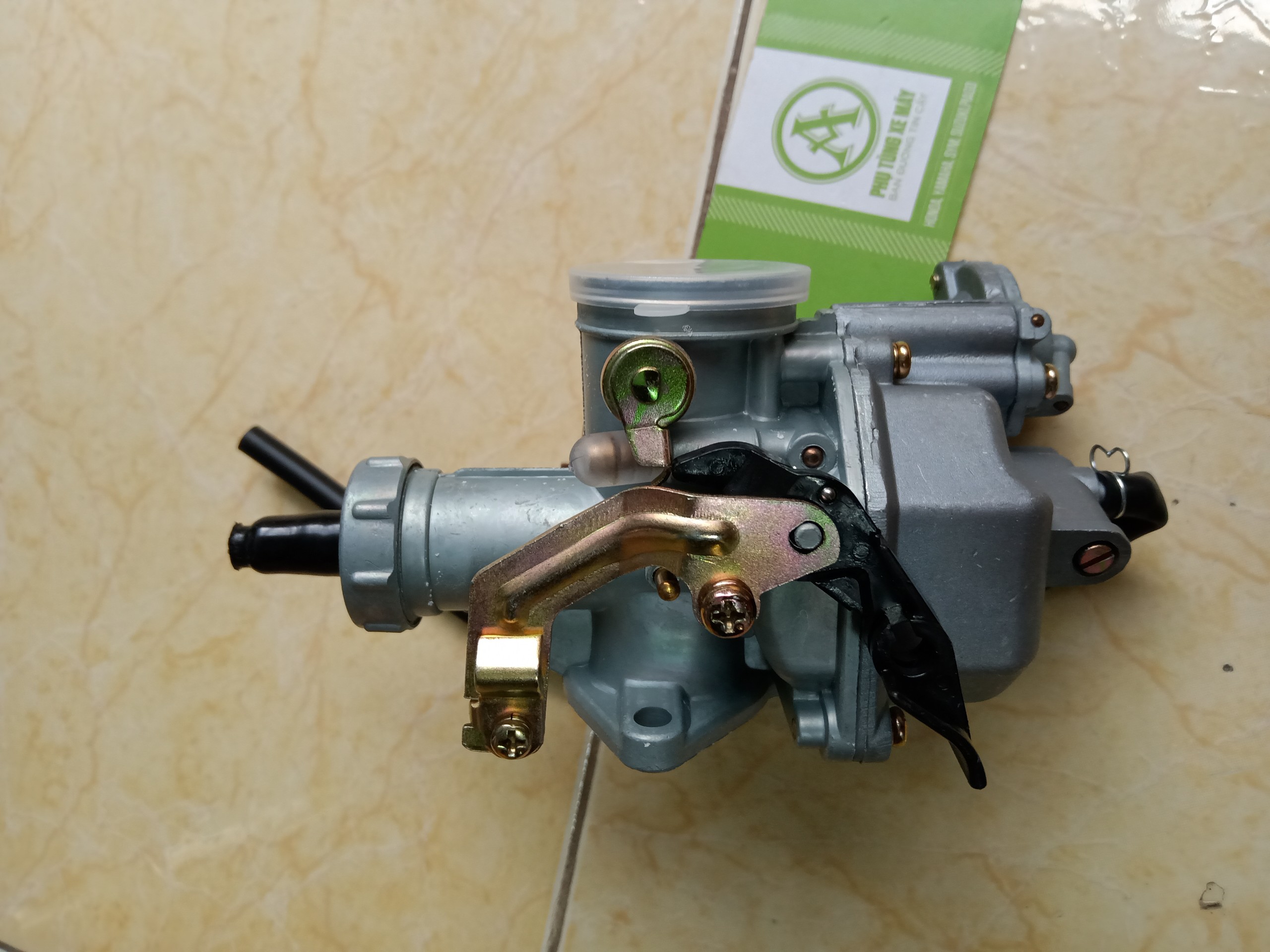 Bình xăng con xe ba bánh 175cc 2 ga ( hình chụp trực tiếp )