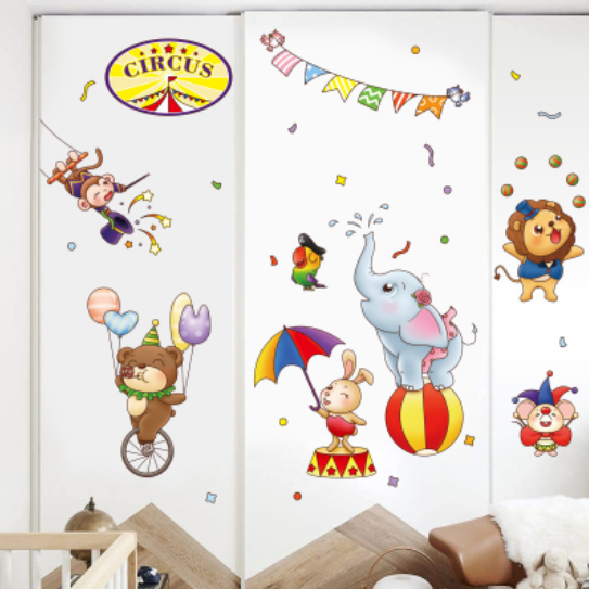 Decal trang trí tường - Rạp xiếc thú dễ thương