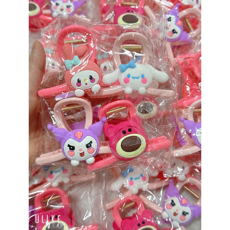 Kẹp tóc càng cua cho bé hình gấu dâu cute
