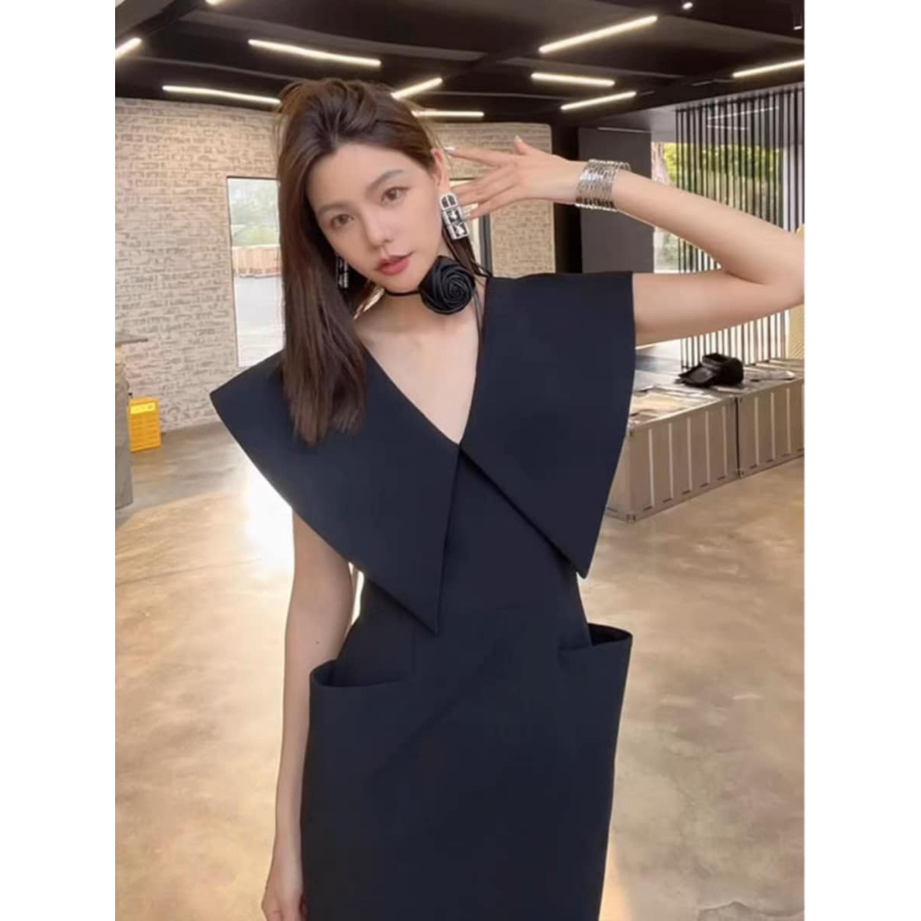 Váy chờm tay túi cổ v trơn ECLIPSE CLOTHING