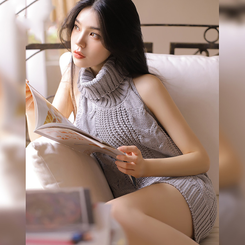 Đầm len hở lưng sexy quyến rũ