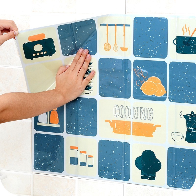 Miếng Giấy Dán Nhà Bếp Cách Nhiệt Chống Dầu Mỡ - Decal Dán Bếp (75x45cm)