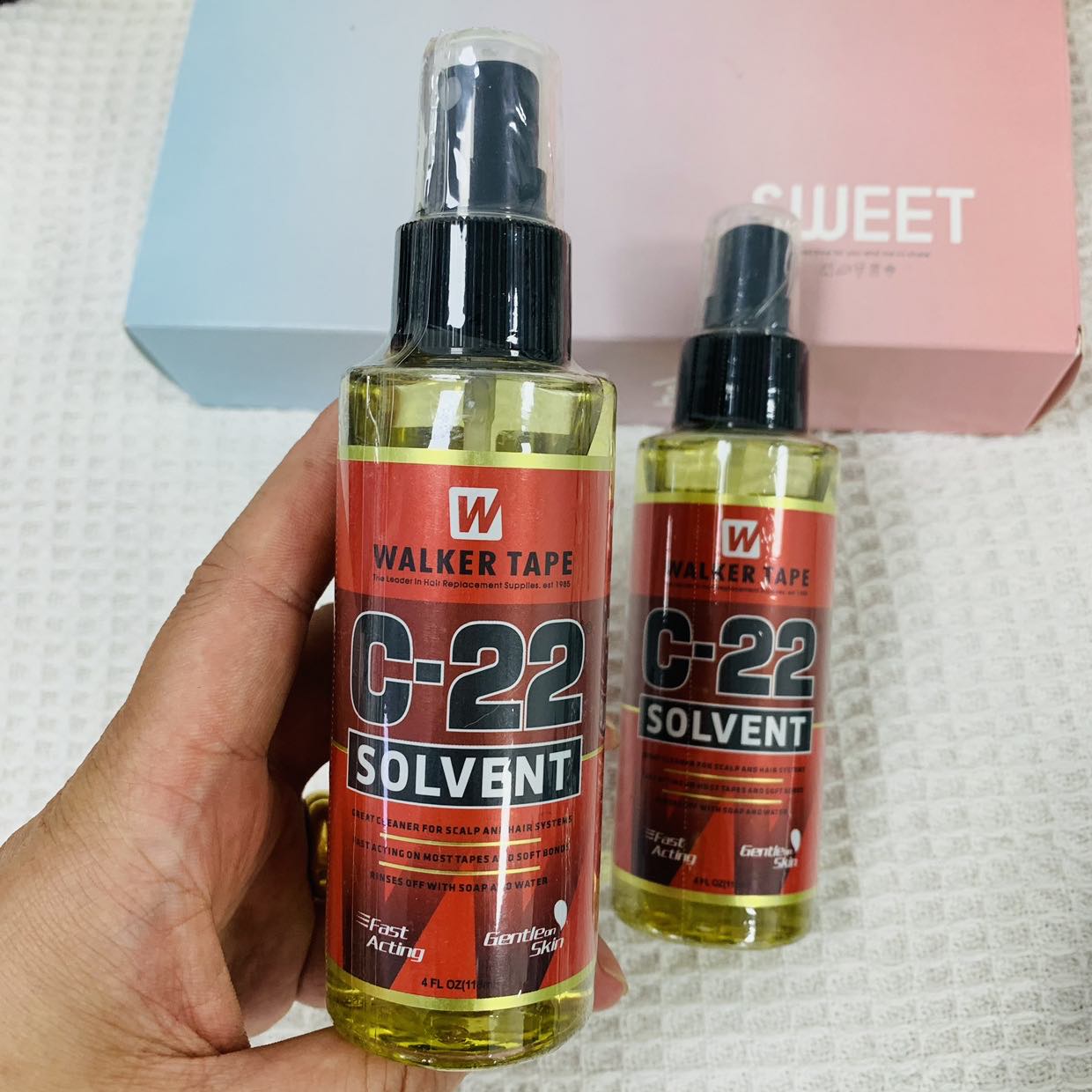 【Special Promotion】 Wholesale C-22 Solvent By Walker Tape Remover Ultra Hold Glue for Toupee 15ml Walker Tape Human Hair Wigs Spray With Brush.