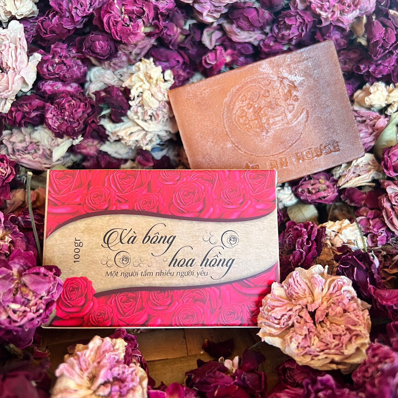 Xà Bông hoa hồng ( Rose Soap) 100g