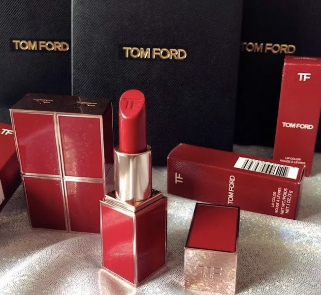 Son Mẫu Mới Tom Ford Màu Lost Cherry Đỏ  3g