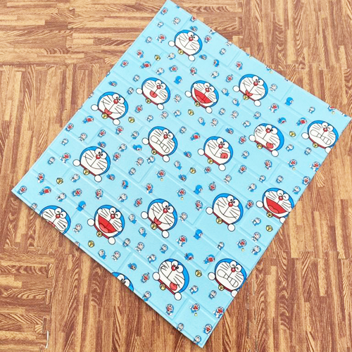 Bộ 5 tấm xốp dán tường hoạt hình doraemon dễ thương, kích thước 70cm x 77cm