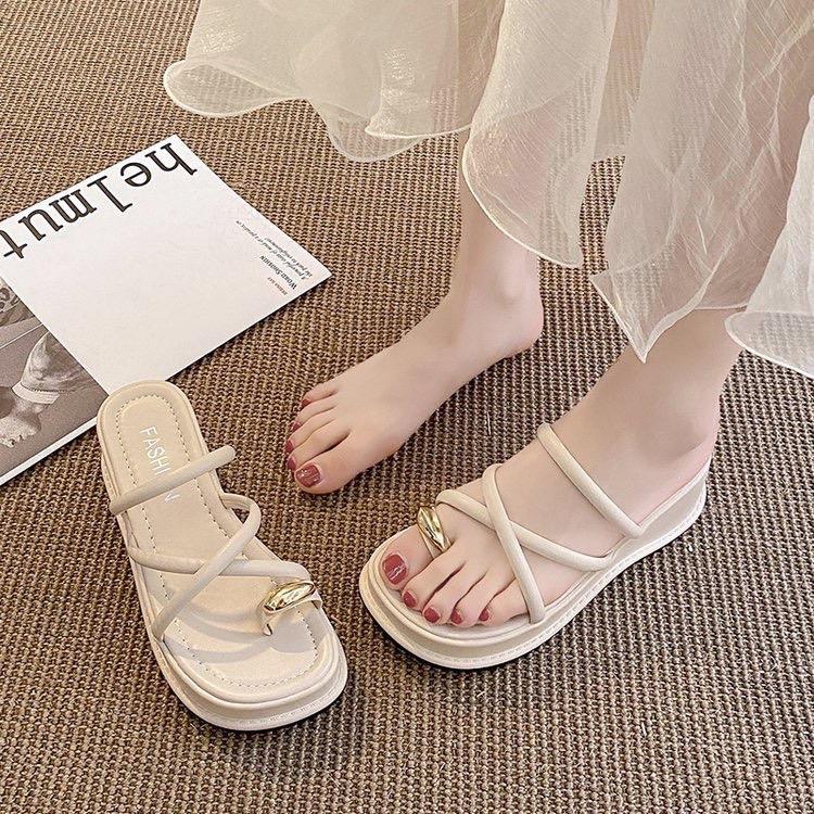 Dép bánh mì xỏ ngón đế sóng 5cm