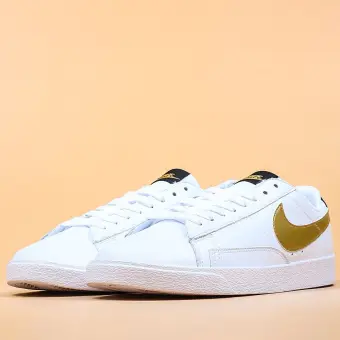nike wmns blazer low le