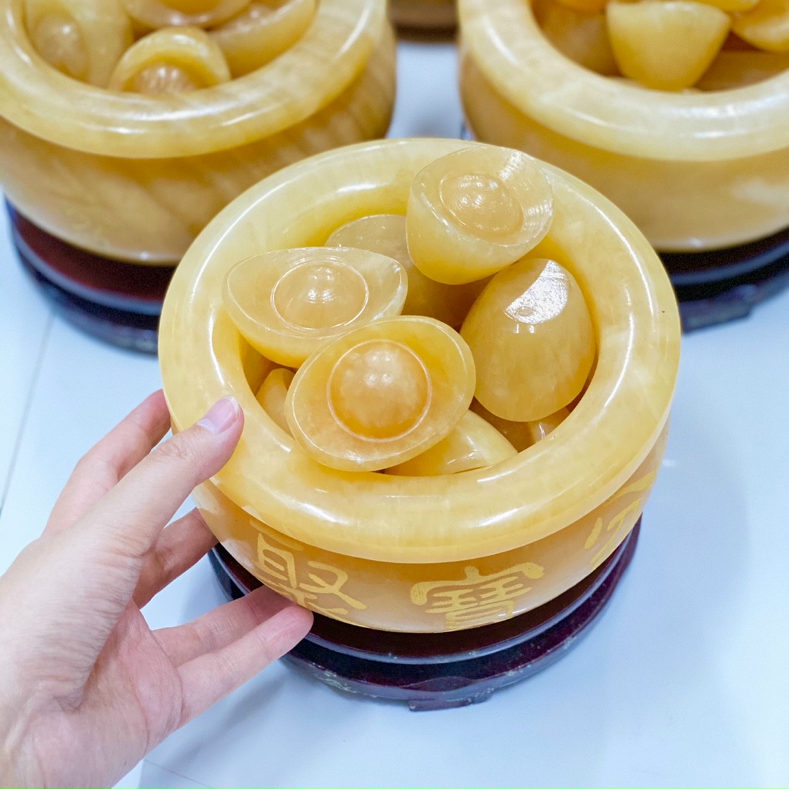 Bát Tụ Bảo Đá Ngọc Hoàng Long - Đường Kính 12cm ( kèm 10 thỏi vàng)