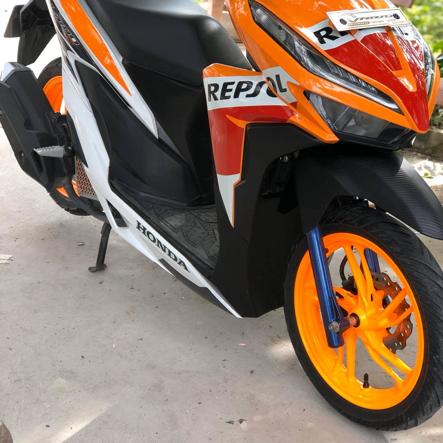 Sơn Xịt Samurai Màu Cam Repsol TC H237