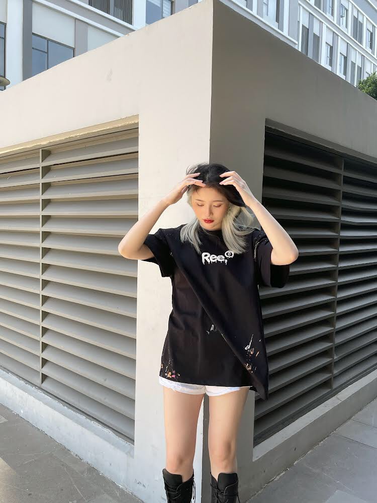 ÁO THUN VẨY SƠN THỦ CÔNG MÀU ĐEN