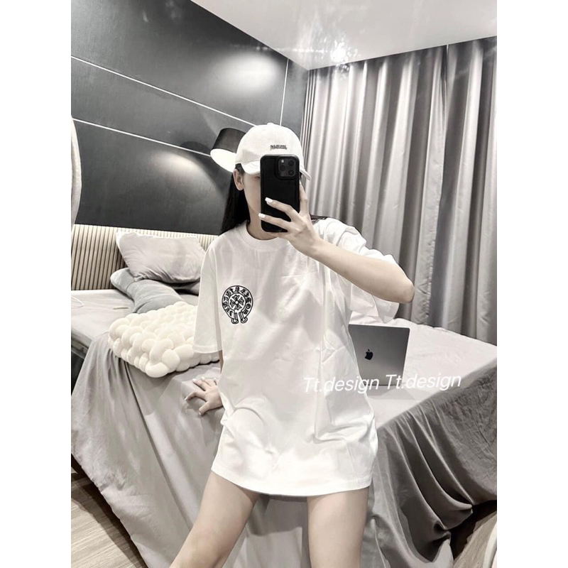 Áo Phông Phom Rộng Chữ Thập