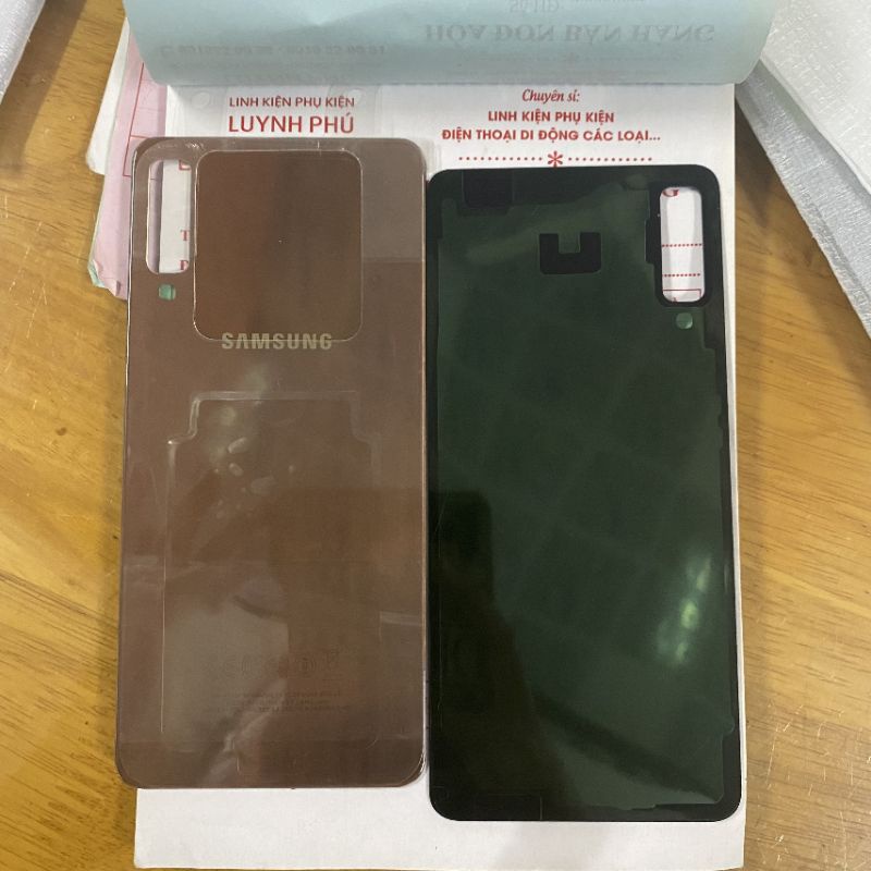 Nắp lưng samsung a7 2018 a750 bao test