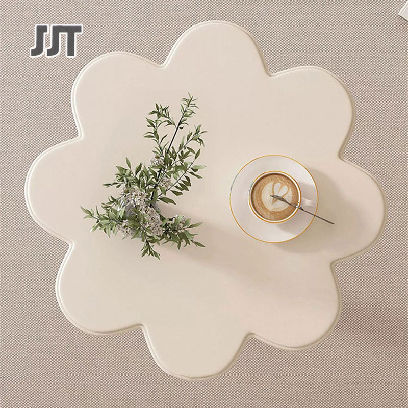 Small side table, small sofa, small coffee table, small bedside table, small table, small apartment balcony, simple shelf.