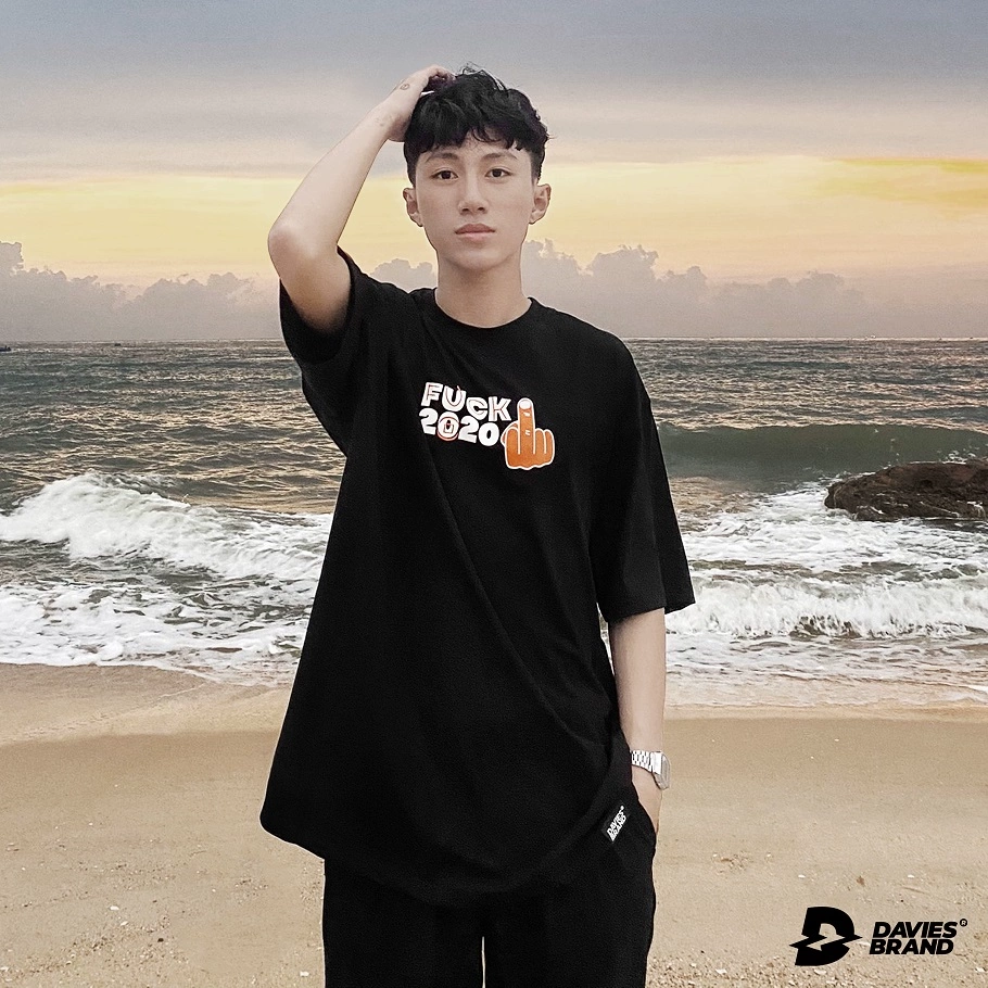 Áo thun Davies nam nữ DSW Tee Skip Year - BLACK