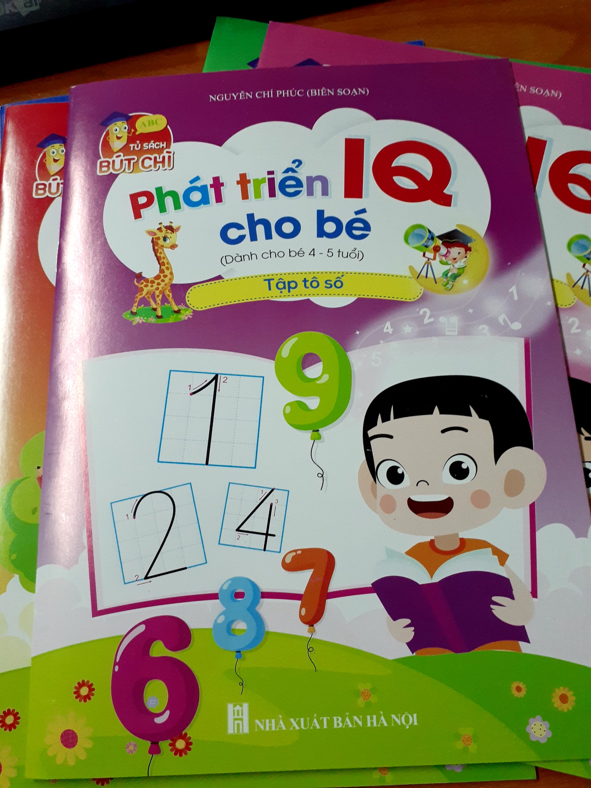 Bộ Phát Triển IQ Cho Bé 4 Đến 5 Tuổi ( Bộ 8 Cuốn)