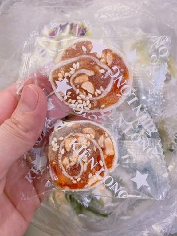 Kẹo Khóm - Thơm Cuộn Đặc Sản Miền Tây - 100g