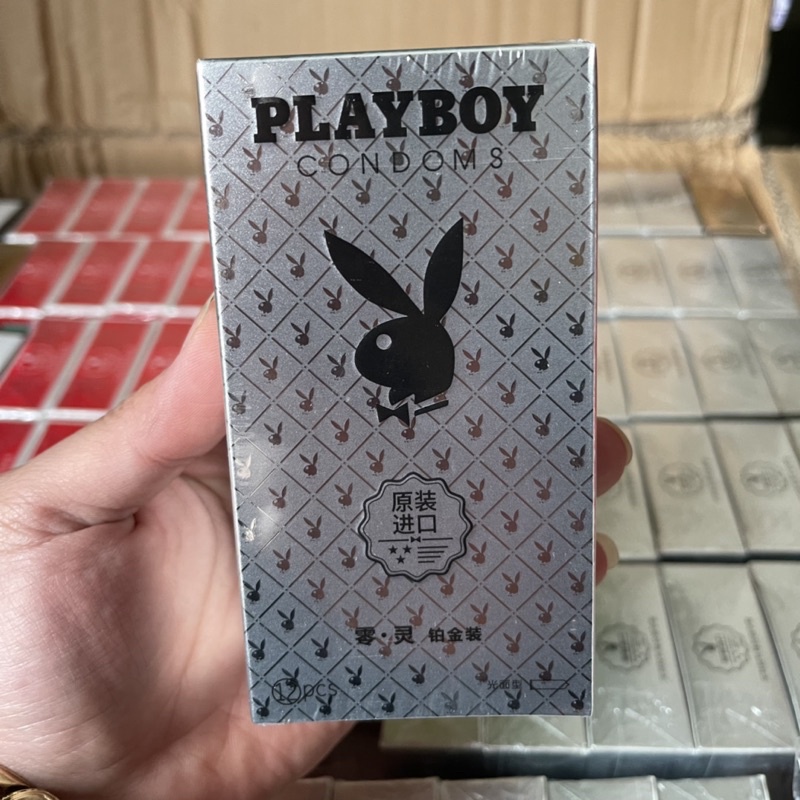 Bao Cao Su Play Boy Bạc 0.03 Hộp 12 Chiếc