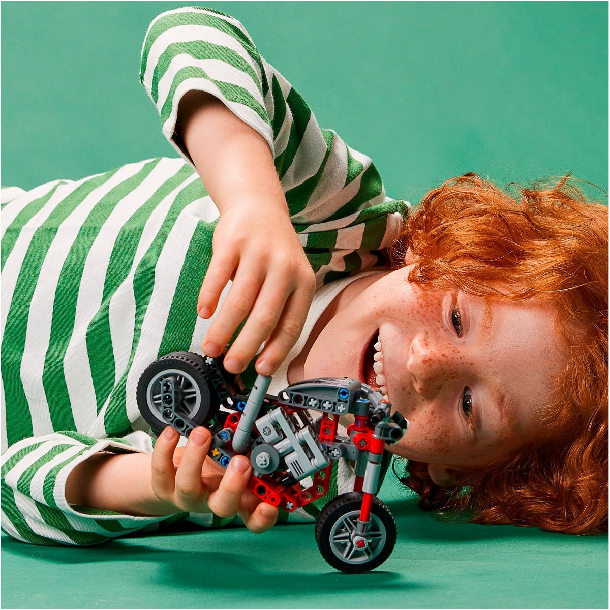 Bộ lắp ráp Xe Mô Tô Độ - LEGO Technic 42132 (163 Chi Tiết)