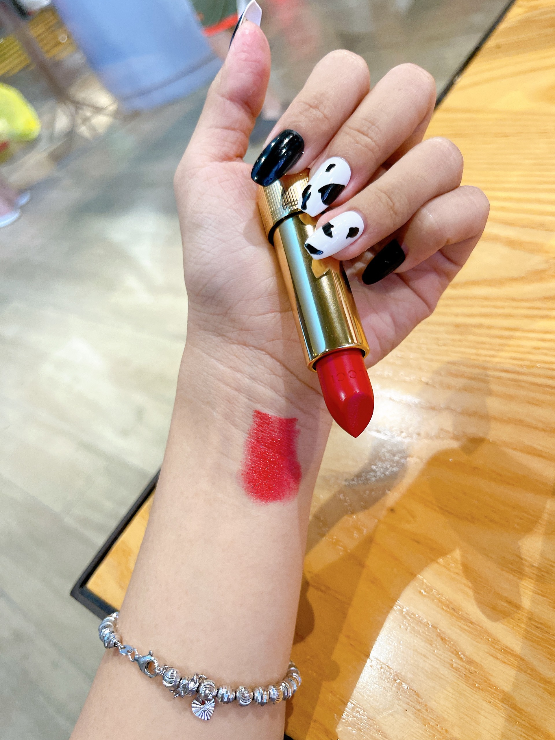 Son Gucci 503 Satin Màu Đỏ Ruby