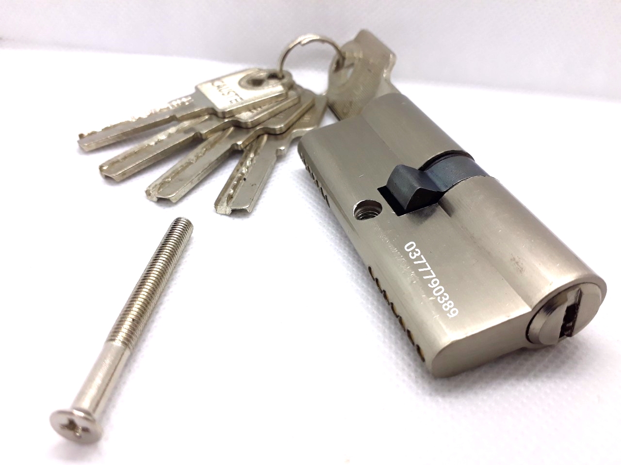 ruột khóa tay gạt 7cm