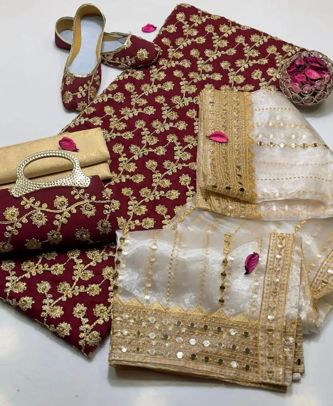 Party%20Wear%20Dress%20-%20Ladies%20Chiffon%20Crinkle%20Embroidered%20Shirt%20-%20Unstiched%203%20PC%20Dresses%20for%20Women%20-%20Self%20Embossed%20Masuri%20Shalwar%20-%20Sheesha%20Embroidery%20Dupatta%20with%20Heavy%20Pallu%20Embroidery%20&%20Free%20Gift%20Khussa%20&%20Clutch%20-%20Orange%20(Customized)%20-%20Image%204