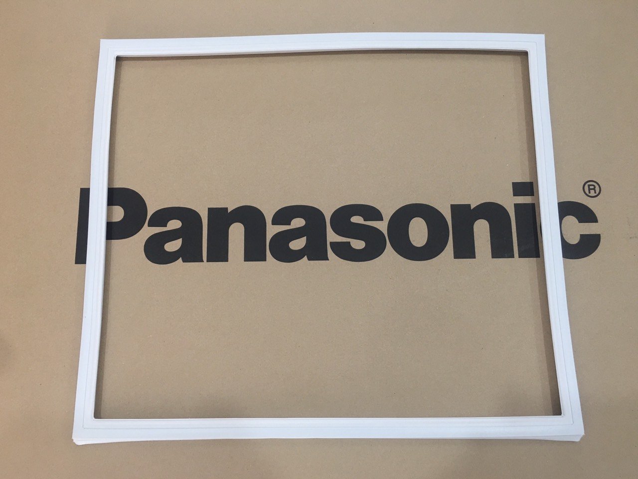 Ron cửa ngăn mát tủ lạnh Panasonic - NR-BJ175SNVN