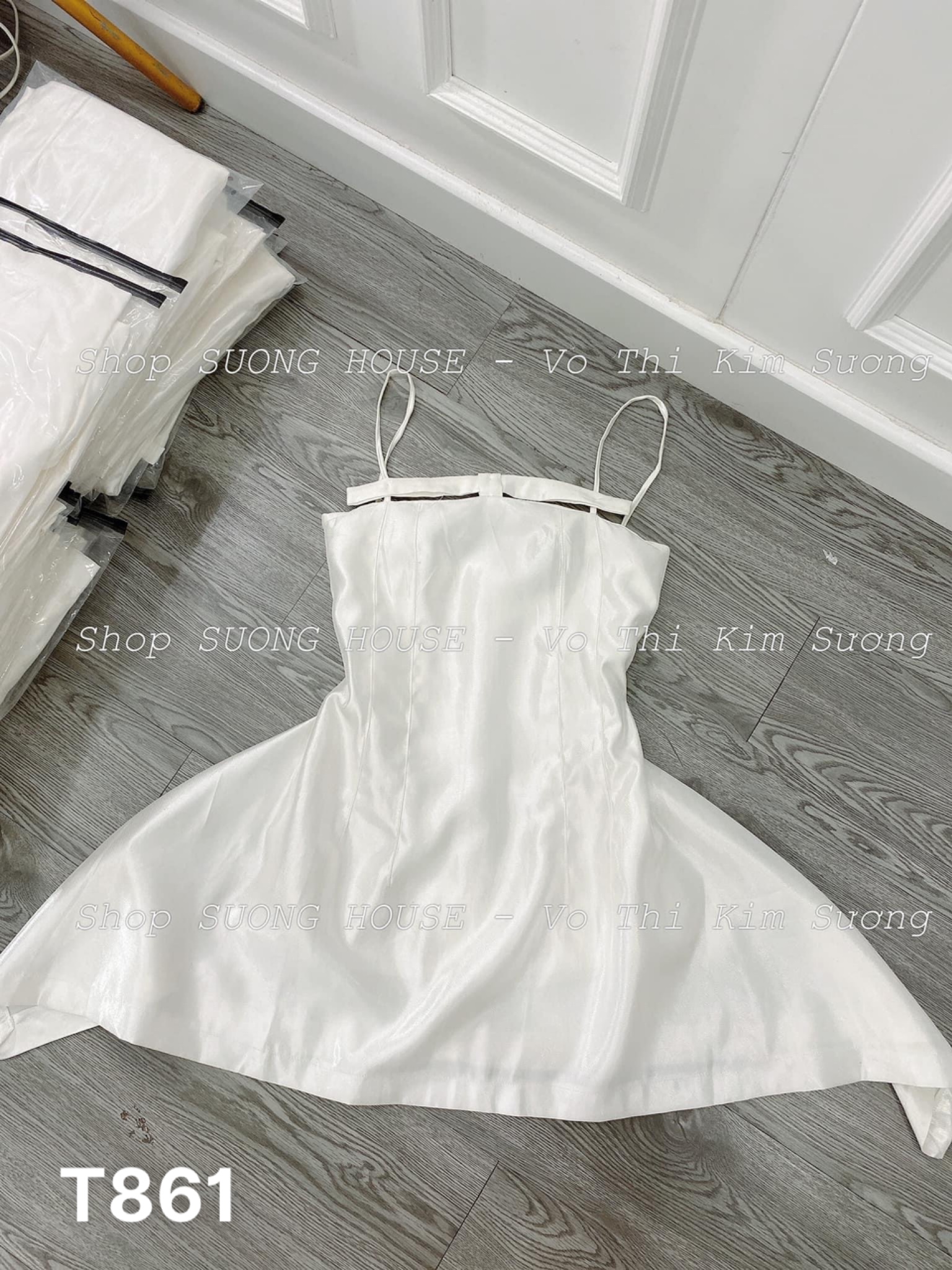 Đầm xoè nữ 2 dây dự tiệc gấm tapta T861