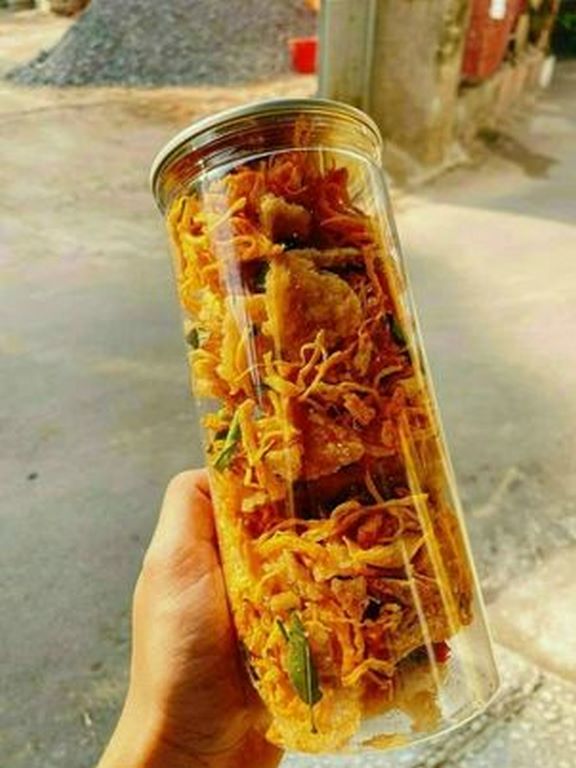 Cơm cháy lắc khô gà lon pet 250g - ngon mê ly