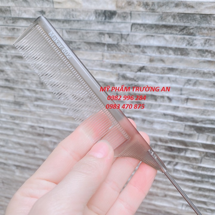 Lược Đuôi Nhọn Makar 602 Chịu Nhiệt Tốt