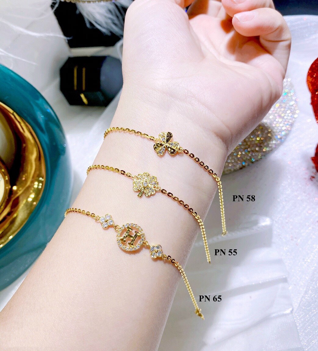 Lắc tay cỏ 4 lá vàng tây 10k LTV36