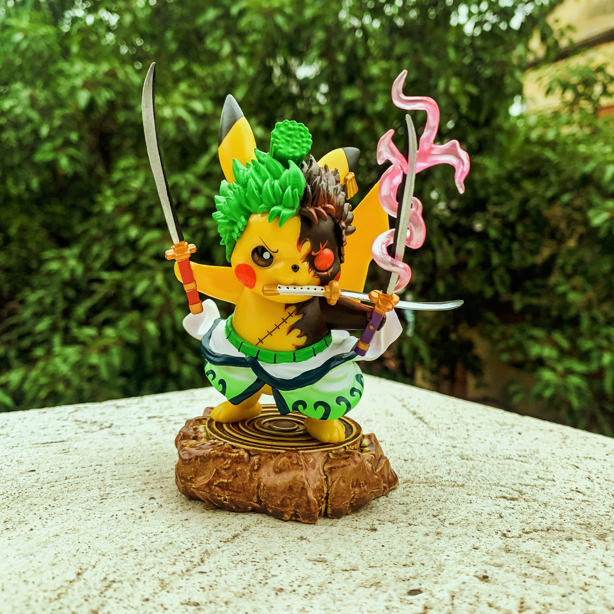 Mô hình pikachu zoro hàng đẹp siêu chất
