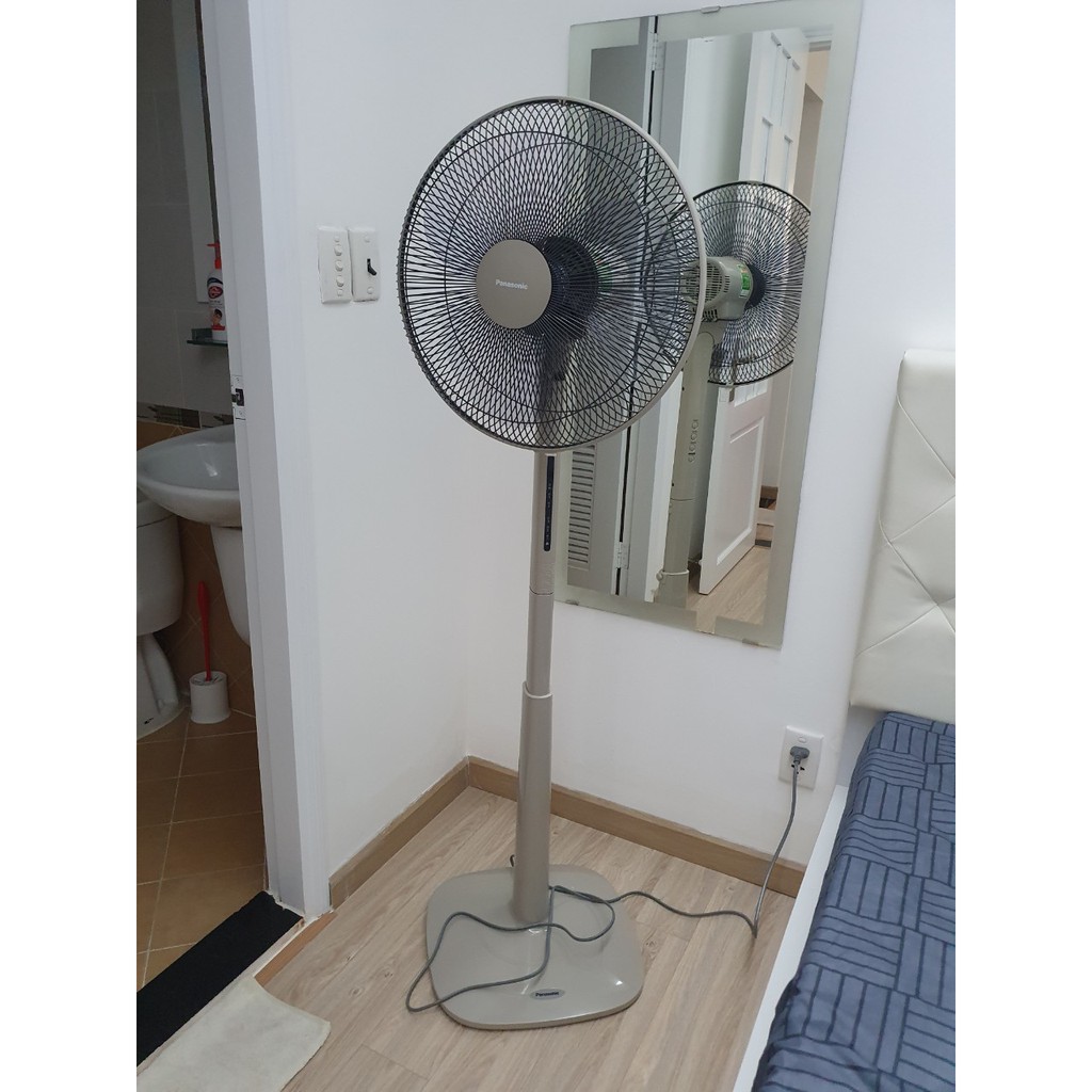 QUẠT ĐỨNG PANASONIC F-409K ( CÓ REMOTE - MÀU XANH & BEIGE & ĐỎ )