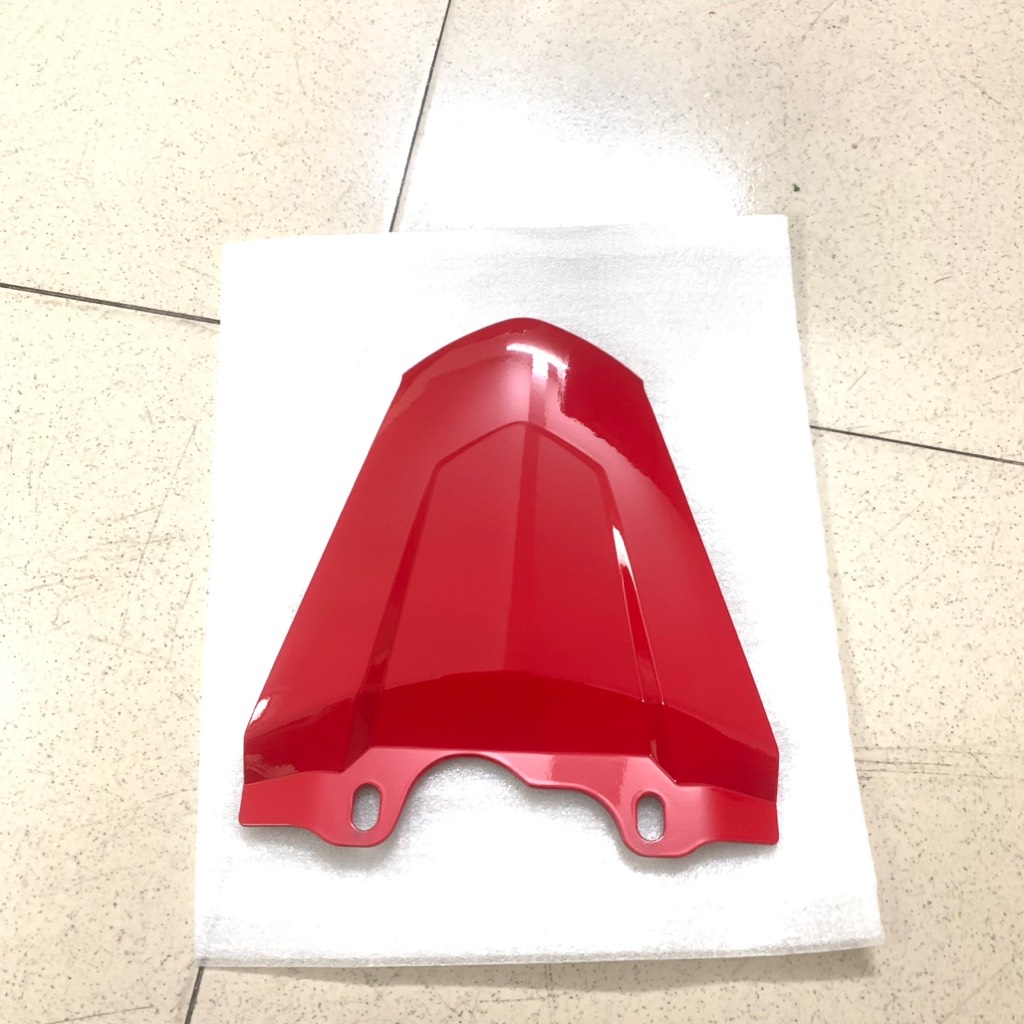[Chính hãng Yamaha]YADA-SIRIUS(06-22)-ĐỎ TƯƠI-10 Ốp đuôi rùa XÀI PHA ĐÈN 3S4
