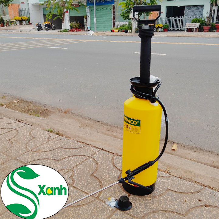 Bình Xịt 8 Lít Dudaco Chăm Sóc Hoa Kiểng
