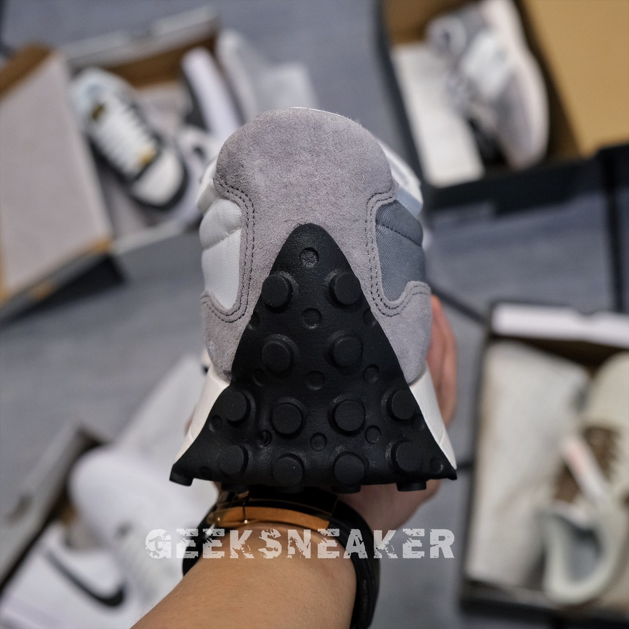 [GeekSneaker] Giày NB - New Balance 327 Grey