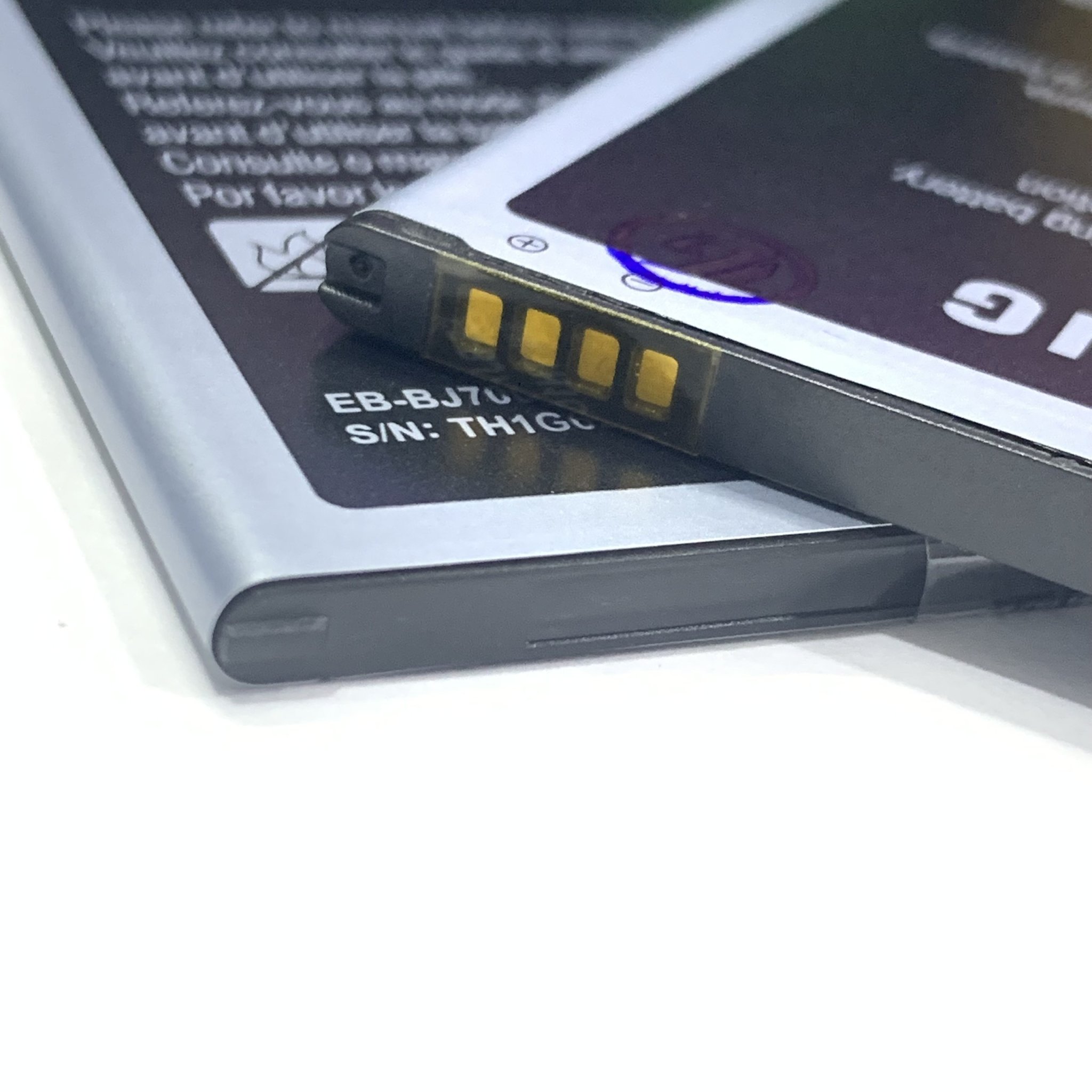PIN SAMSUNG J700 / G6000 / ON7-2016 / J720 / J400 (EB-BJ700BBC / 3000mAh)