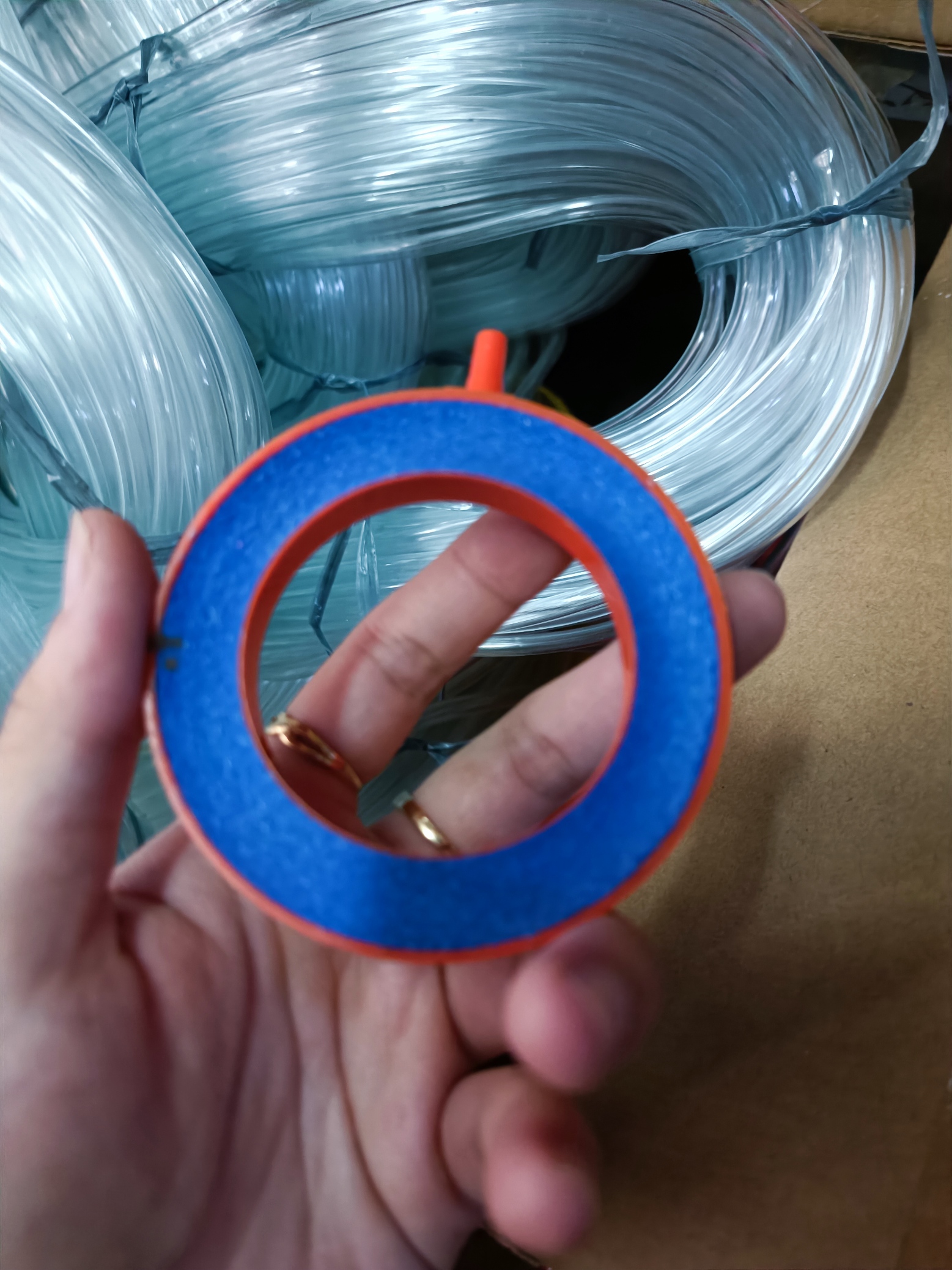 Đá Sủi oxy vòng tròn size nhỏ cho hồ cá cảnh bể cá mini