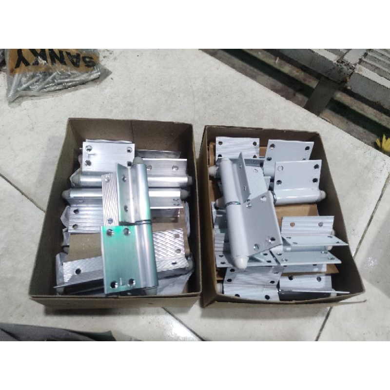 3 cai Bảng lề cửa nhôm loại dày