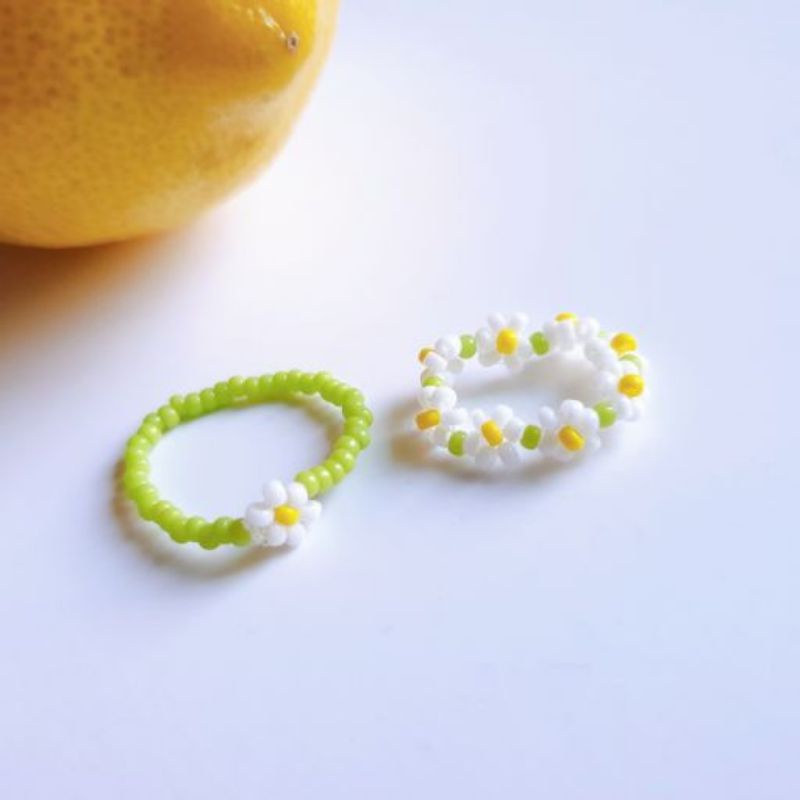 Nhẫn hạt cườm nhiều màu basic