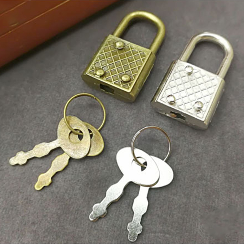 Notepad Padlock Retro Padlock Lock Notebook Luggage Belt Padlock Lock With Key Notebook Safety Lock Home Hardware Accessory. 