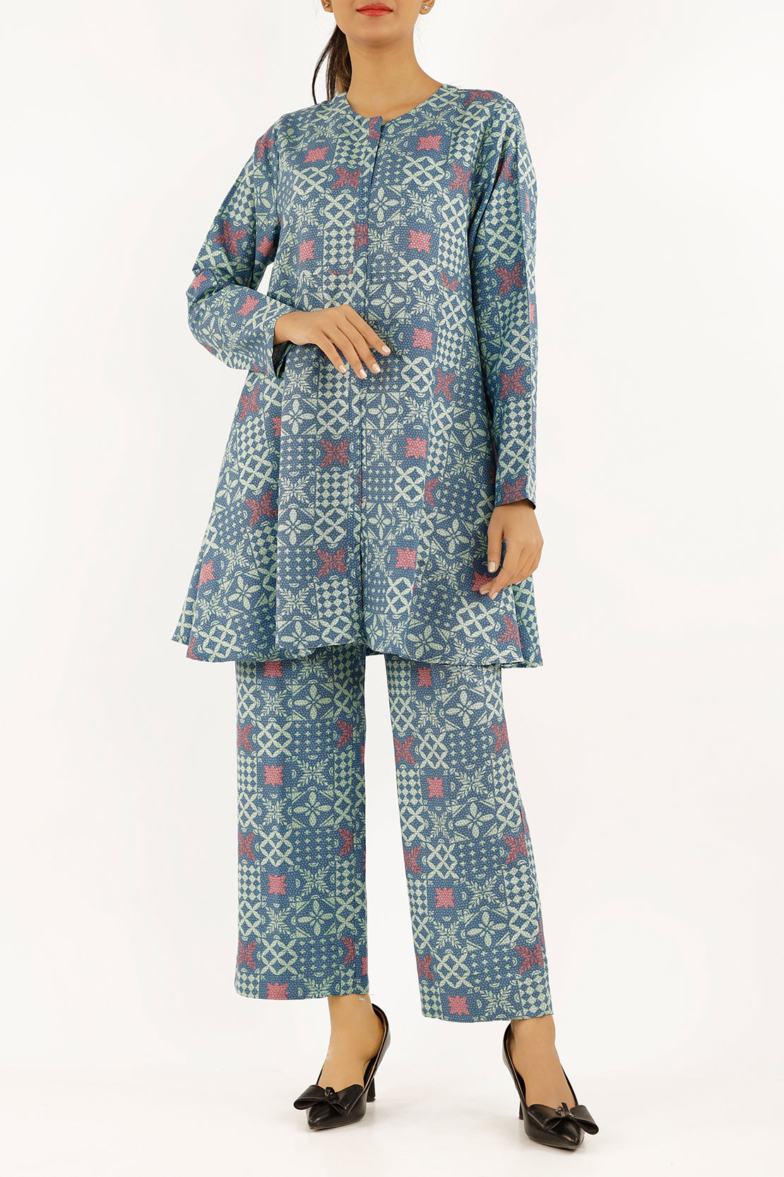 Saya - Printed Khaddar Stitched 2 Piece (Shirt/Trouser). 